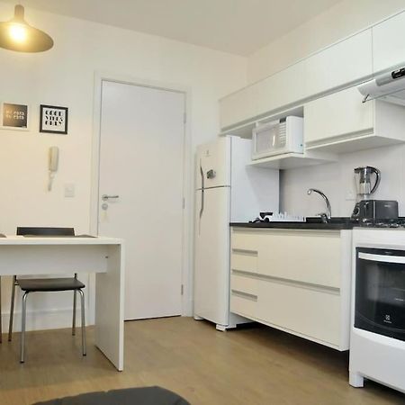 609-Apartamento Encantador, Com 1 Vaga De Garagem, Todo Mobiliado E Decorado, Edificio Com Academia, Lavanderia, Excelente Localizacao No Reboucas, Proximo Ao Batel E Centro Куритиба Экстерьер фото