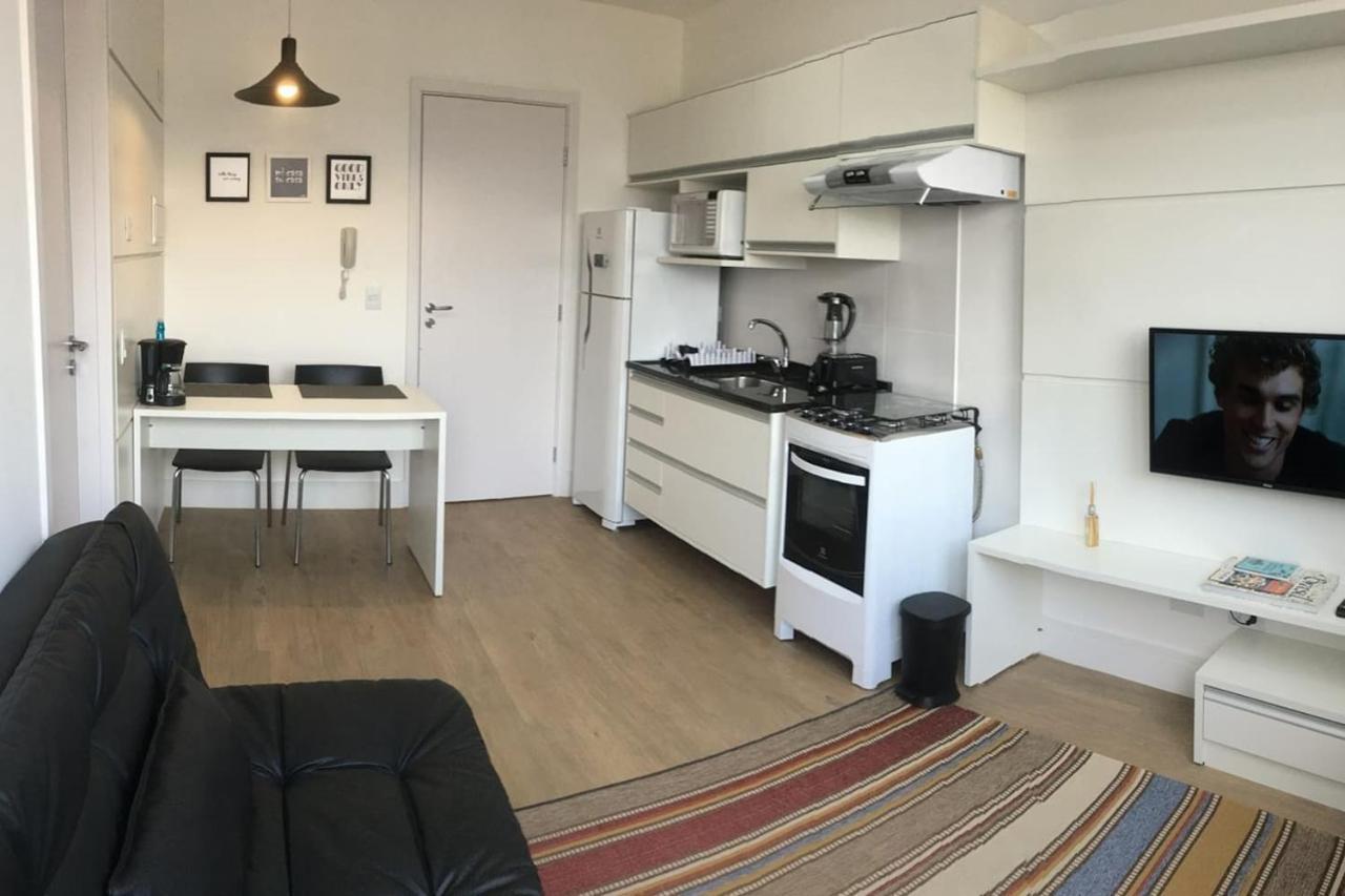 609-Apartamento Encantador, Com 1 Vaga De Garagem, Todo Mobiliado E Decorado, Edificio Com Academia, Lavanderia, Excelente Localizacao No Reboucas, Proximo Ao Batel E Centro Куритиба Экстерьер фото