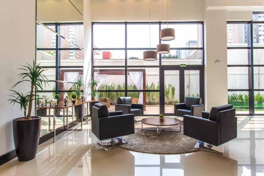609-Apartamento Encantador, Com 1 Vaga De Garagem, Todo Mobiliado E Decorado, Edificio Com Academia, Lavanderia, Excelente Localizacao No Reboucas, Proximo Ao Batel E Centro Куритиба Экстерьер фото