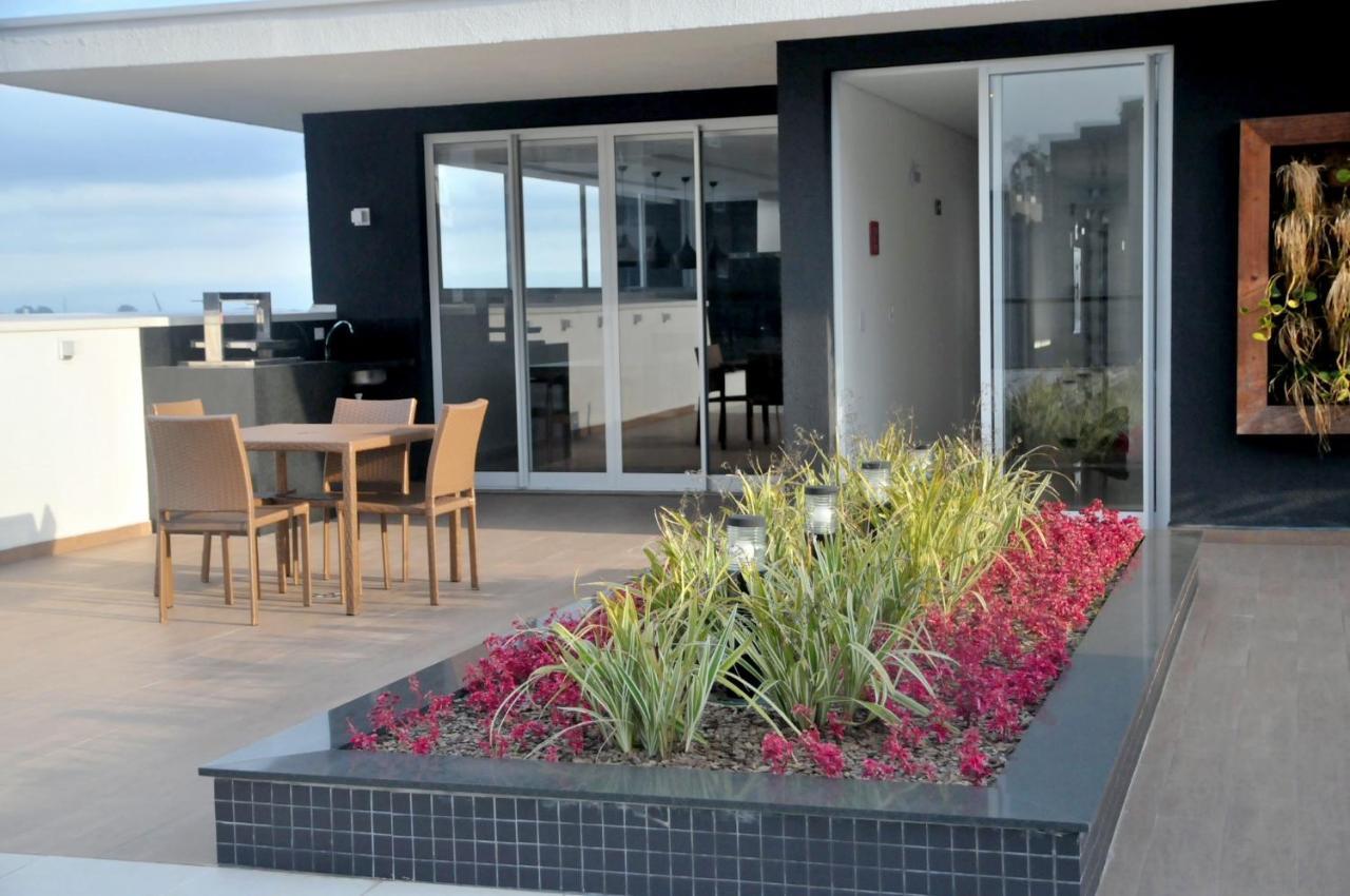 609-Apartamento Encantador, Com 1 Vaga De Garagem, Todo Mobiliado E Decorado, Edificio Com Academia, Lavanderia, Excelente Localizacao No Reboucas, Proximo Ao Batel E Centro Куритиба Экстерьер фото