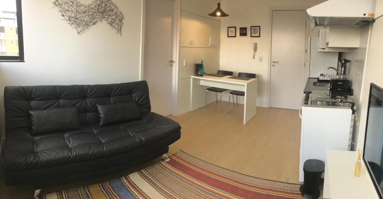 609-Apartamento Encantador, Com 1 Vaga De Garagem, Todo Mobiliado E Decorado, Edificio Com Academia, Lavanderia, Excelente Localizacao No Reboucas, Proximo Ao Batel E Centro Куритиба Экстерьер фото